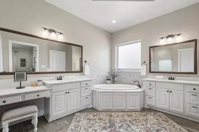 6015 Henry Hamlet Drive, Conroe, TX 77304 - Photo 7