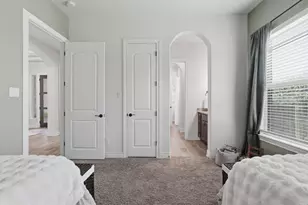6015 Henry Hamlet Dr, Conroe, TX 77304 - Photo 15