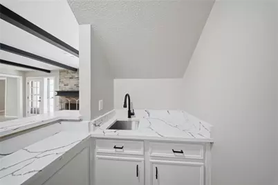 13903 Charlynn Oaks Dr, Houston, TX 77070 - Photo 9