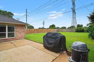 2004 Aberdeen Dr, League City, TX 77573 - Photo 25