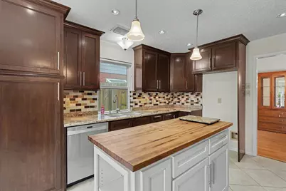 2004 Aberdeen Drive, League City, TX 77573 - Photo 7