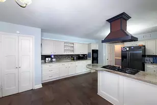 10723 Elmdale Dr, Houston, TX 77070 - Photo 11
