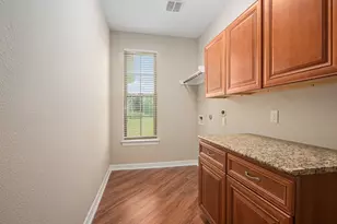 14010 Patricia Ln, Alvin, TX 77511 - Photo 15