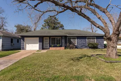 5631 Westover Street, Houston, TX 77033 - Photo 1