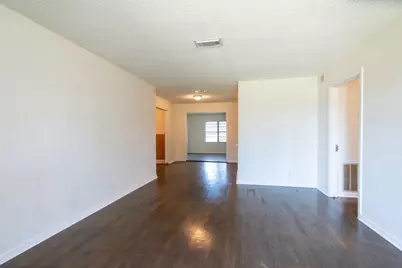 5631 Westover Street, Houston, TX 77033 - Photo 3