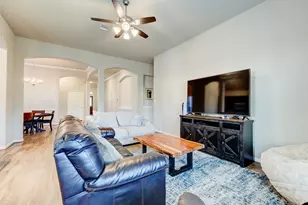 2513 Holly Laurel Mnr, Conroe, TX 77304 - Photo 9