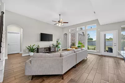 2047 Blackhawk Ridge Lane, Manvel, TX 77578 - Photo 15