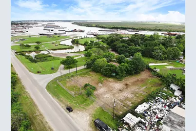 16534 Market Street, Channelview, TX 77530 - Photo 3