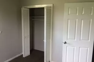 306 Tennyson St, San Leon, TX 77539 - Photo 7