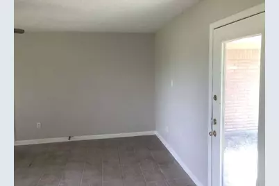 306 Tennyson Street, San Leon, TX 77539 - Photo 9