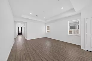 9723 Pettus Crk Dr, Cypress, TX 77433 - Photo 13