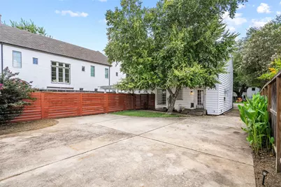 3058 Locke, Houston, TX 77019 - Photo 35