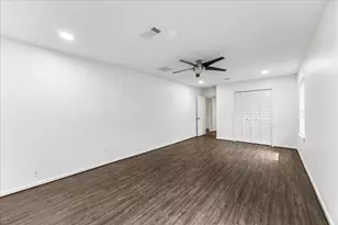 2107 Wilde Rock Way, Houston, TX 77018 - Photo 15