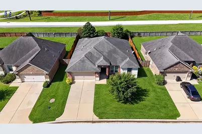 22907 Gentle Shadow Drive, Hockley, TX 77447 - Photo 5