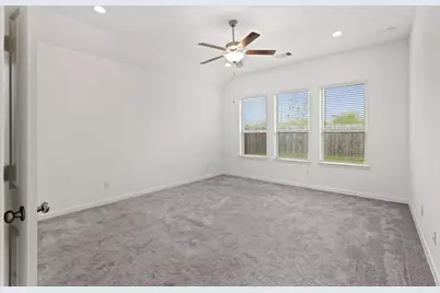 4915 Sierra Ridge Drive, Rosenberg, TX 77469 - Photo 9