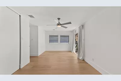 1914 Augusta Drive #16, Houston, TX 77057 - Photo 19