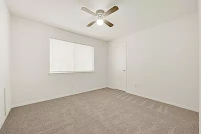 4910 Brownfields Court, Houston, TX 77066 - Photo 25