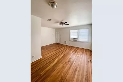 1241 Chevy Chase Street, Angleton, TX 77515 - Photo 3