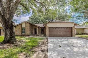 2 Abalone St, Bay City, TX 77414 - Photo 1