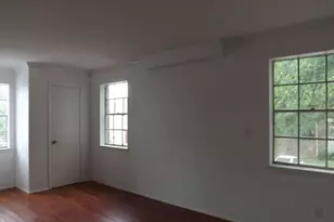 7936 Grove Ridge Dr, Houston, TX 77061 - Photo 11