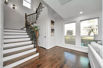 10038 Westview Drive, Houston, TX 77055 - Photo 21