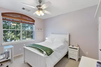 6014 Shady Alcove Court, Kingwood, TX 77345 - Photo 23