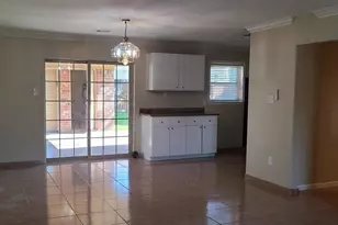 2034 Western Village Ln, Houston, TX 77043 - Photo 7
