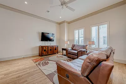 311 Calle Sevilla Place, Houston, TX 77007 - Photo 5