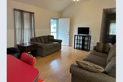 833 E Camp Street, La Grange, TX 78945 - Photo 11