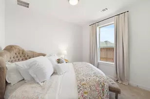 11915 S Pavillion Dr, Mont Belvieu, TX 77523 - Photo 29