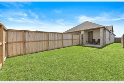 11915 S Pavillion Drive, Mont Belvieu, TX 77523 - Photo 35