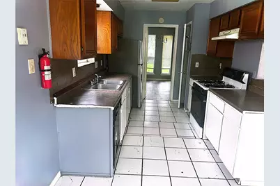 12134 Pecan Meadow Drive, Houston, TX 77071 - Photo 7