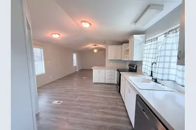 12738 Pecan Tree Court, Willis, TX 77318 - Photo 9