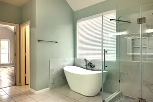 2438 Weatherford Dr, Pearland, TX 77584 - Photo 21