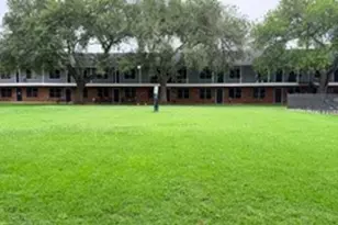 2101 Mustang Rd, Alvin, TX 77511 - Photo 7