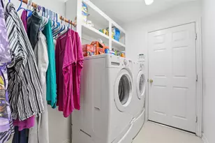 8523 Evening Light Dr, Sugar Land, TX 77479 - Photo 21