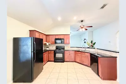20118 Longheath Court, Richmond, TX 77407 - Photo 9