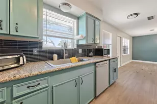 12211 Chimney Rock Rd, Houston, TX 77035 - Photo 13