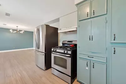 12211 Chimney Rock Road, Houston, TX 77035 - Photo 11