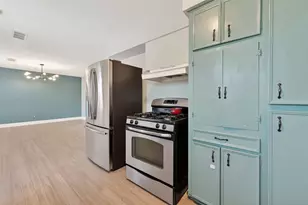 12211 Chimney Rock Rd, Houston, TX 77035 - Photo 11