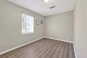 12211 Chimney Rock Rd, Houston, TX 77035 - Photo 15