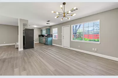 12211 Chimney Rock Road, Houston, TX 77035 - Photo 7