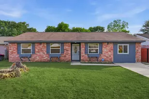 5207 Ridgeton Dr, Houston, TX 77053 - Photo 1
