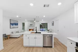 5207 Ridgeton Dr, Houston, TX 77053 - Photo 7