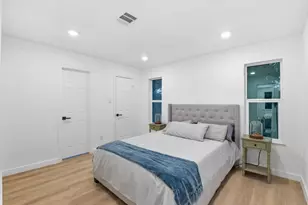 5207 Ridgeton Dr, Houston, TX 77053 - Photo 11