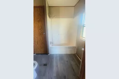 1423 Prosperity Street, El Campo, TX 77437 - Photo 9