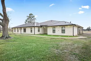 4002 Dixie Farm Rd, Pearland, TX 77581 - Photo 3