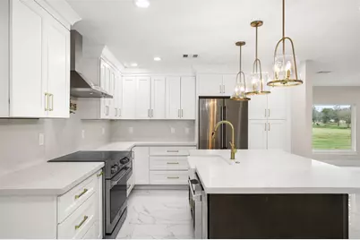 4002 Dixie Farm Road, Pearland, TX 77581 - Photo 9