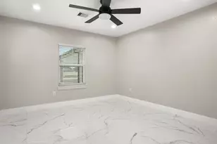 4002 Dixie Farm Rd, Pearland, TX 77581 - Photo 17