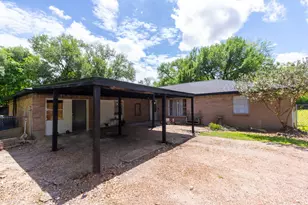 6811 Cemetary Rd, Manvel, TX 77578 - Photo 1